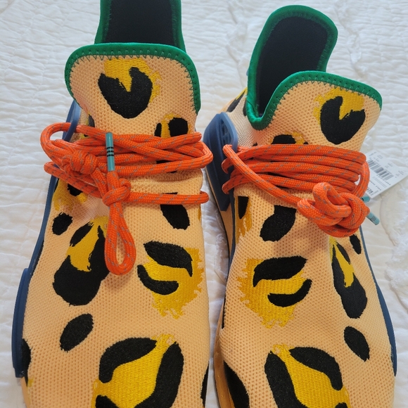 Adidas Pharrell x NMD Human Race Kicks 10.5 NWT Animal Print Pulse Amber Leopard - Picture 5 of 12